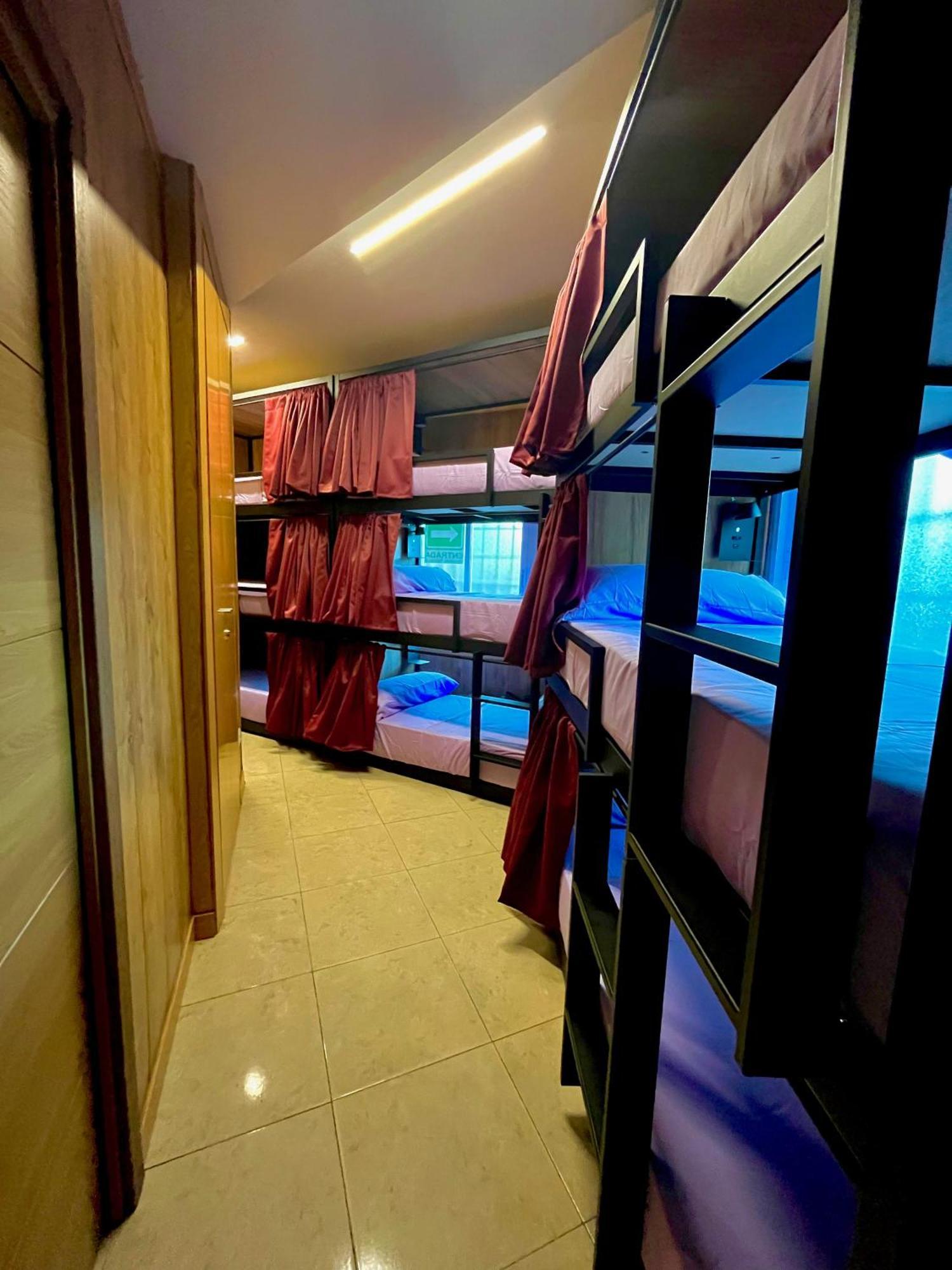 Hostel Vida Verde Madrid Ngoại thất bức ảnh