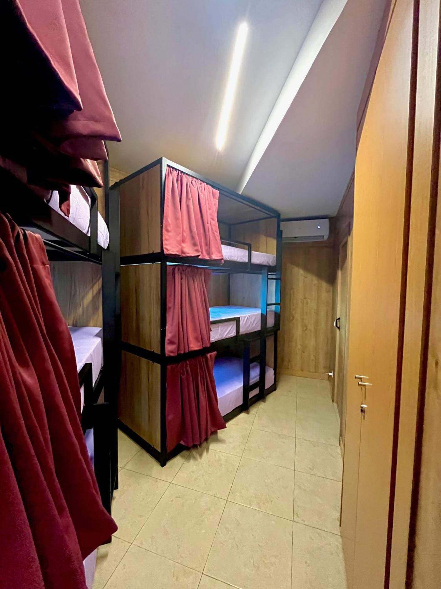 Hostel Vida Verde Madrid Ngoại thất bức ảnh